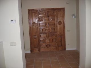 119_1990.JPG